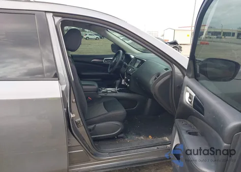 2018 Nissan Pathfinder S из США, поврежденный, VIN 5N1DR2MM4JC614433